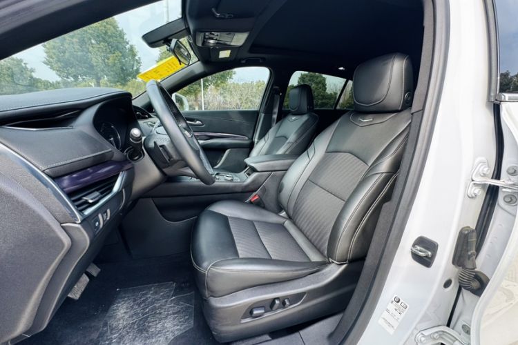 Used Cadillac XT4 2021 28T Two-Wheel Drive Tech Edition
