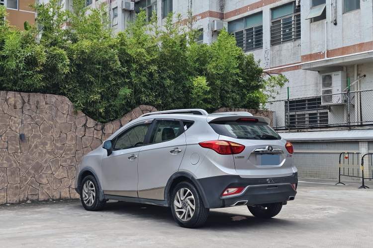 Used  Refine S3 2016 1.5L CVT Luxury Smart Premium Edition
