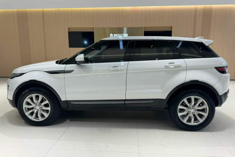 Used Land Rover Range Rover Evoque 2017 2.0T PURE Style Edition
