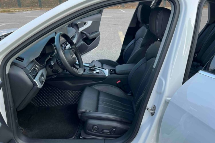 Used Audi A4L 2022 40 TFSI Fashion Dynamic Model
