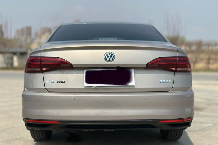 Used Volkswagen Bora 2019 Revised Version 1.5L Automatic Fashionable Style China V Standard
