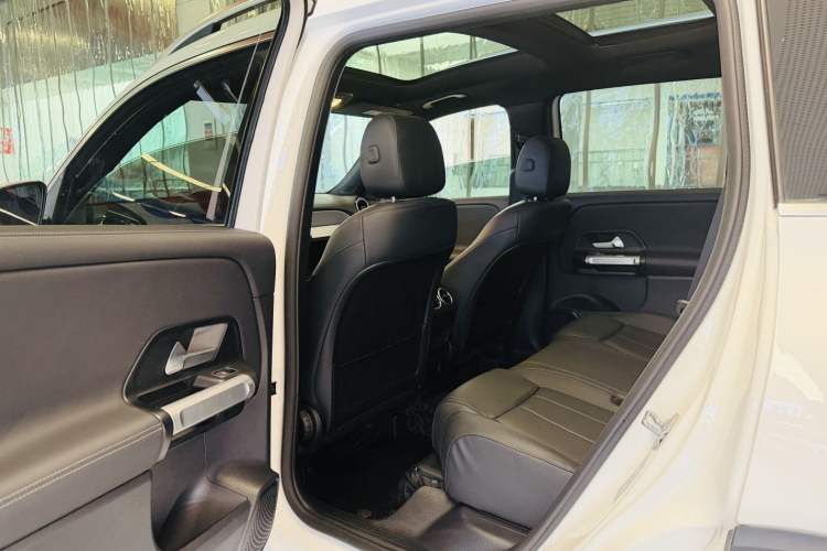 Used Mercedes-Benz GLB 2022 Second Facelift GLB 200 Dynamic Edition
