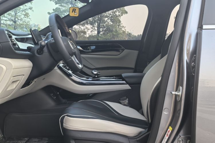 Used BYD Qin PLUS 2021 DM-i 120KM Flagship Model
