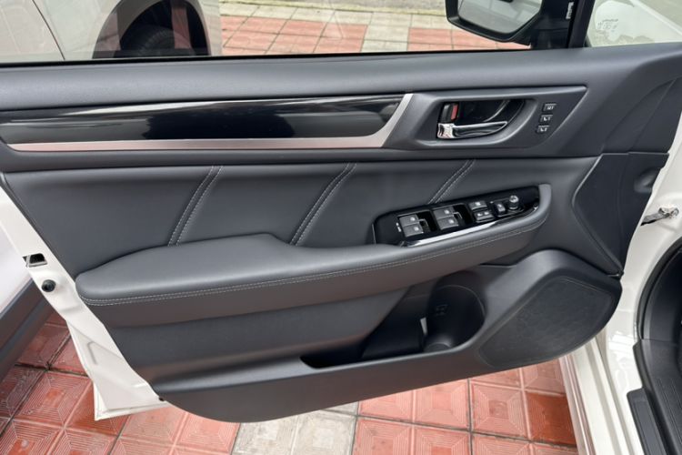 Used Subaru Legacy 2017 2.5i All-Wheel-Drive Prestige Edition EyeSight
