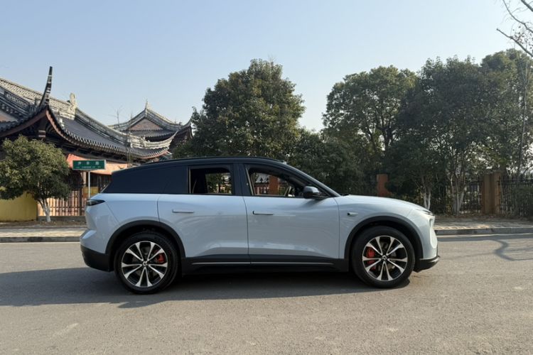 Used Nio ES6 2023 75 kWh
