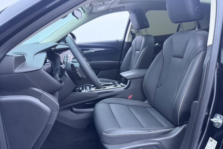 Used Buick Envision 2022 Facelift Encore S 552T Two-Wheel-Drive Luxury Model
