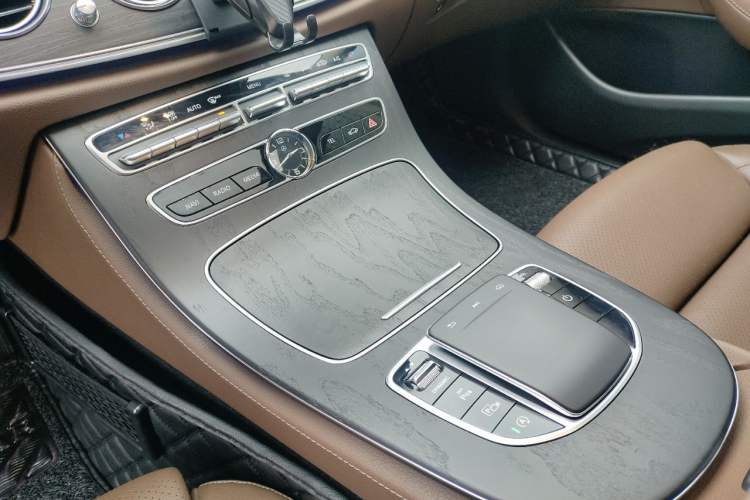 Used Mercedes-Benz E-Class 2019 E 260 L Sport Edition