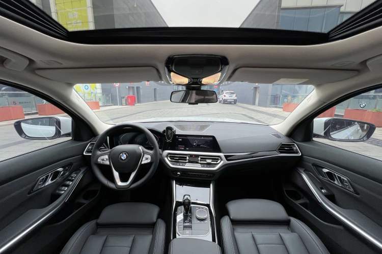 Used BMW 3 Series 2020 325Li First Edition
