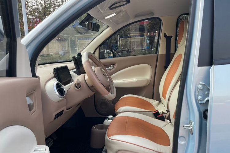 Used Wuling Hongguang MINIEV 2025 Four-Door Version Zhenxiang+ Edition
