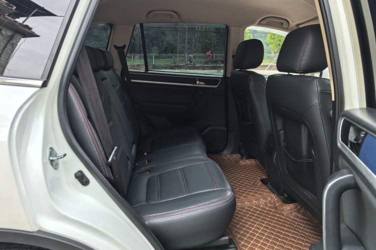 Used Yema T70 2016 1.8T CVT Ambition Model
