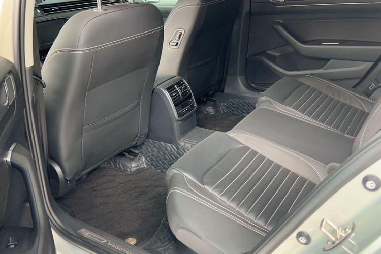 Used Volkswagen Magotan 2020 330TSI DSG Leading Model
