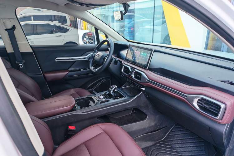 Used Geely Auto Haoyue 2022 1.8TD Automatic Comfort Model 7 Seats
