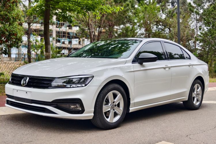 Used Volkswagen Lamando 2021 230TSI DSG Fashion Edition
