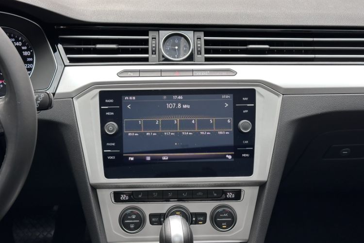 Used Volkswagen Variant 2018 380TSI Two-Wheel Drive Comfort Edition
