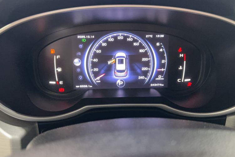 Used Geely Auto Emgrand X7 Sport 2020 1.8TD DCT Two-Wheel Drive Smart Connect 4G-Enabled Version