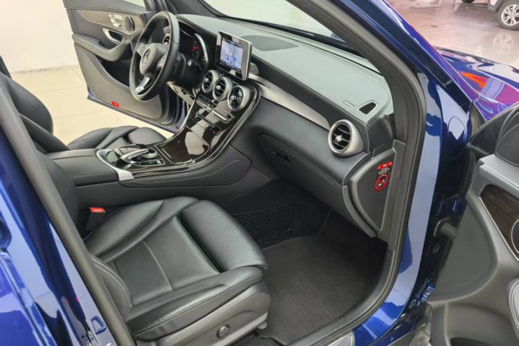 Used Mercedes-Benz GLC 2018 GLC 260 4MATIC Dynamic Edition
