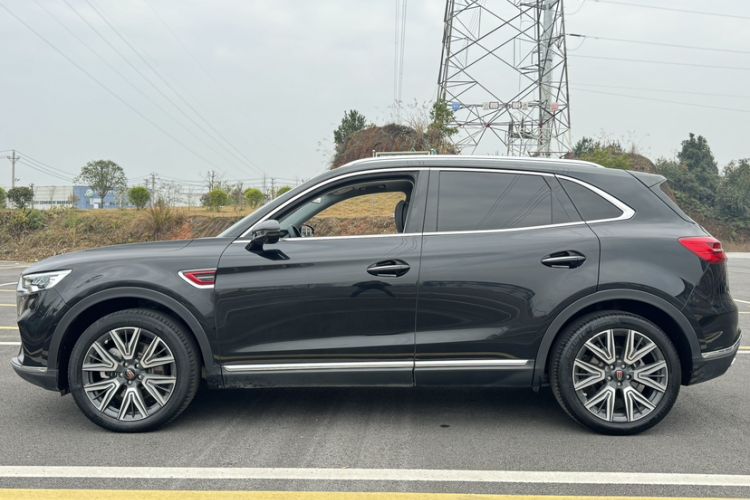 Used Hongqi HS5 2022 Facelifted Version 2.0T Smart Connect Flagship All-Wheel-Drive Edition
