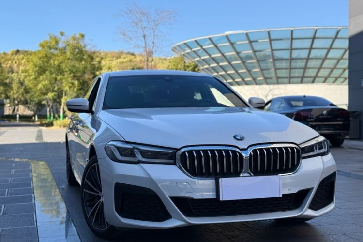 Used BMW 5 Series 2022 Second Facelift 530Li Leading Edition M Sport Package
