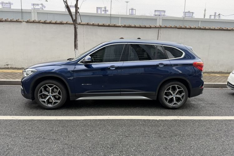 Used BMW X1 2016 sDrive20Li Luxury Model
