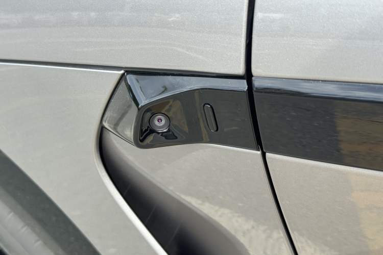 Used  YU7 2025 Ultra-Long Range Rear-Wheel Drive Version
