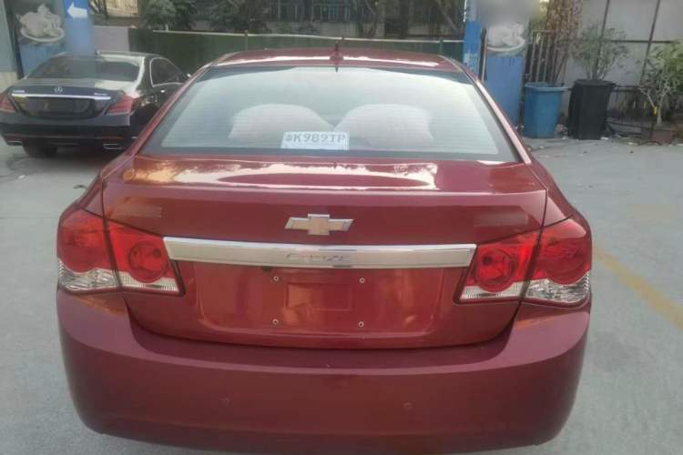 Used Chevrolet Cruze 2013 1.8L SE AT
