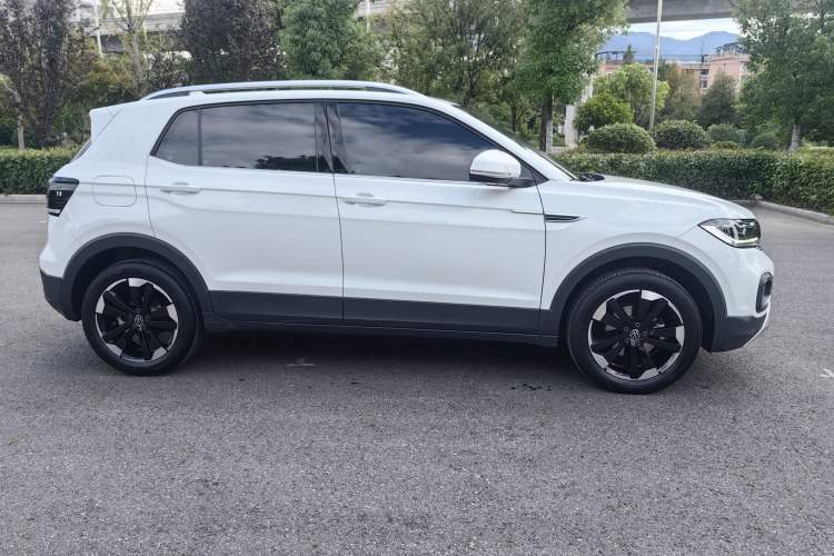 Used Volkswagen Tacqua 2023 200TSI DSG Joy-Connect Edition
