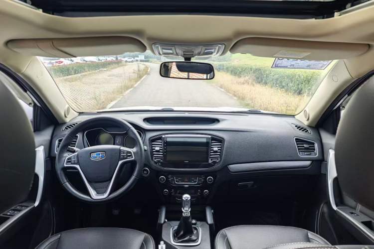 Used Geely Auto Vision X6 2016 1.8L Manual Luxury Edition