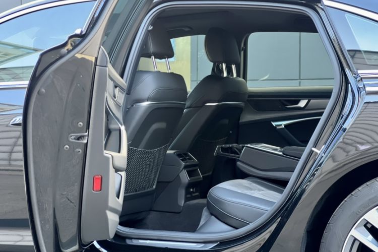 Used Audi A6L 2019 40 TFSI Luxury Dynamic Model
