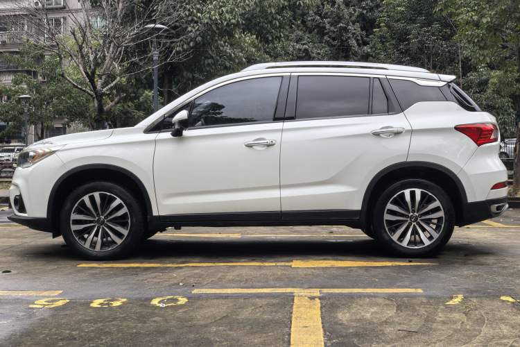 Used GAC Trumpchi GS4 2017 235T Automatic Two-Wheel Drive Luxury Smart Connectivity Version