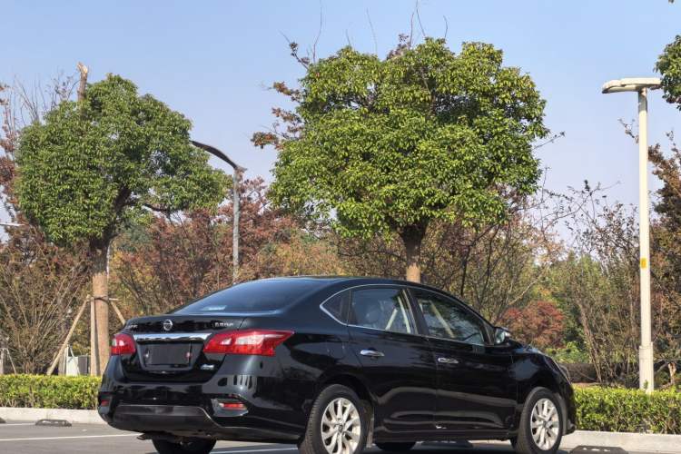 Used Nissan Sylphy 2019 1.6XV CVT Smart Connect Luxury Edition China VI Standard
