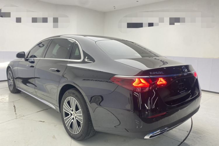 Used Mercedes-Benz E-Class 2025-Year Facelift E 260 L