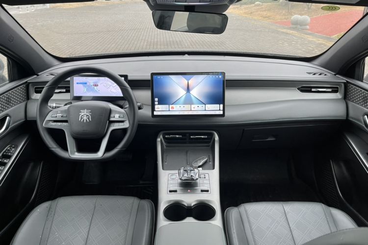 Used BYD Qin PLUS 2025 DM-i Smart Drive 55KM Beyond Model
