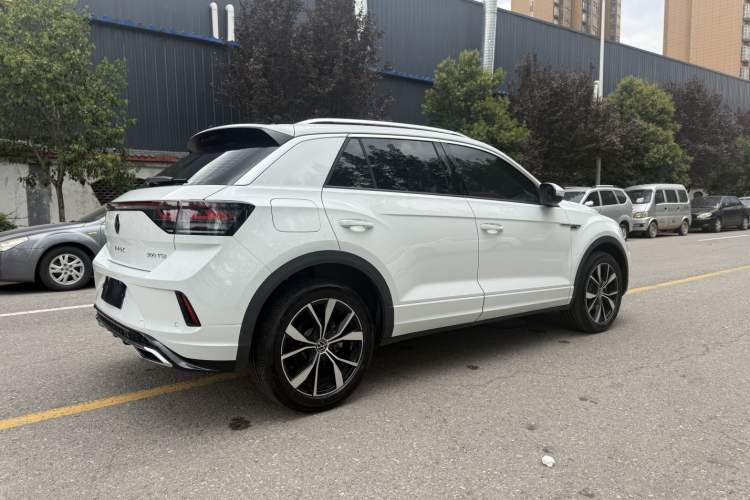 Used Volkswagen T-ROC 2024 300TSI DSG Two-Wheel-Drive Chen Guang Edition
