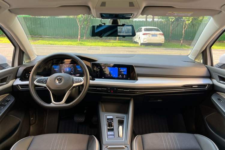 Used Volkswagen Golf 2021 280TSI DSG Pro First Edition
