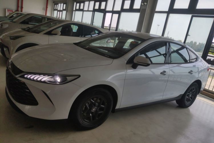 Used BYD Qin PLUS 2025 DM-i Smart Drive 55KM Leading Model
