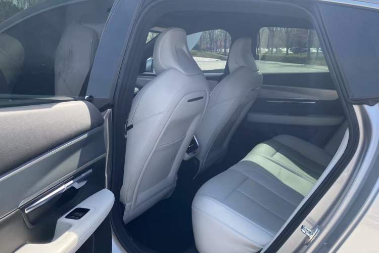 Used XPeng P7 2023 P7i 702 Pro