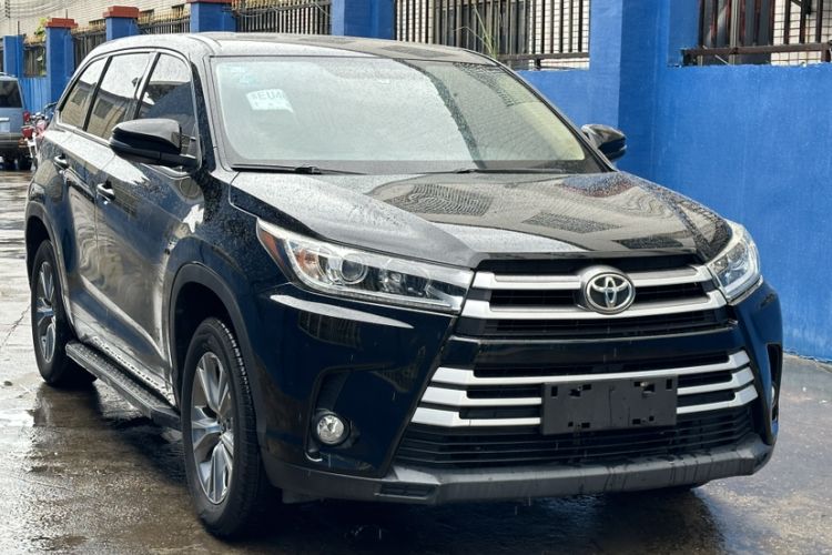 Used Toyota Highlander 2018 2.0T Two-Wheel Drive Elite Edition 5 Seats Emission Standard China V
