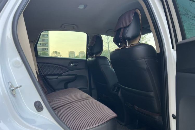 Used Honda CR-V 2016 2.0L Two-Wheel Drive Classic Edition
