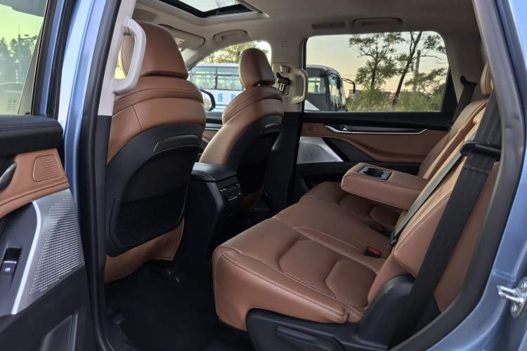 Used SAIC MAXUS D90 2017 2.0T Automatic All-Wheel Drive Sirius
