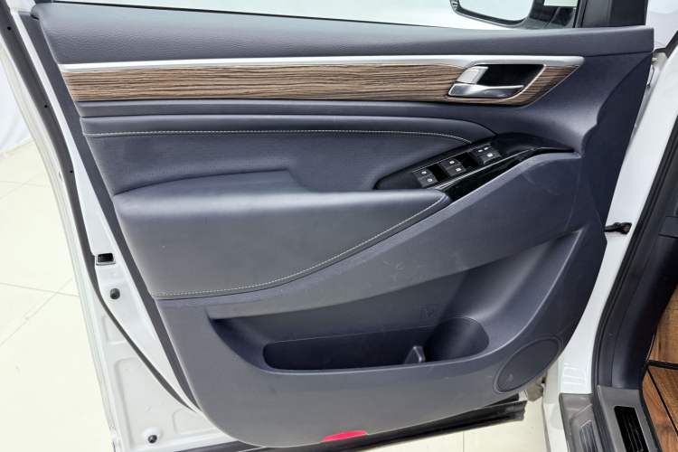 Used GAC Trumpchi M8 2021 Lingxiu Series 390T Deluxe Edition
