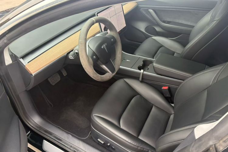 Used Tesla Model 3 2019 Standard Range Rear-Drive Upgraded Version
