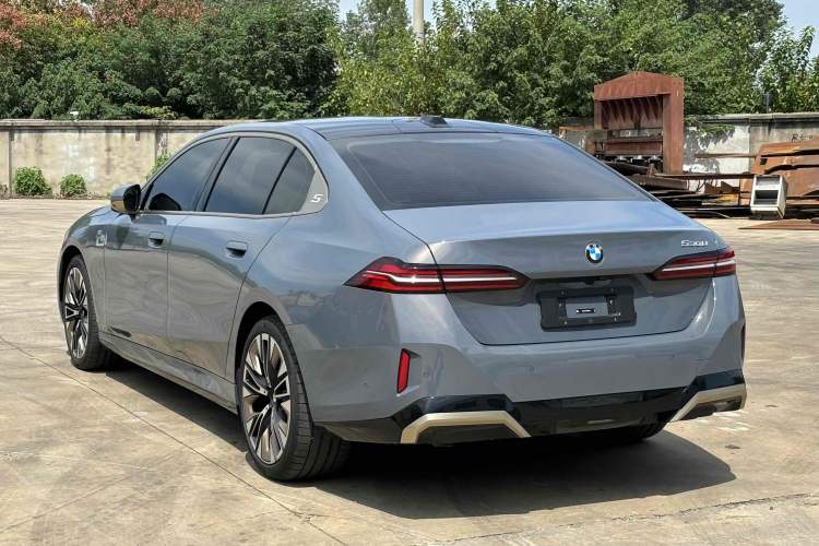 Used BMW 5 Series 2024 530Li Luxury Edition M Sport Package
