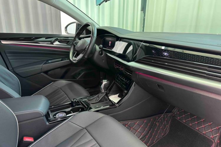 Used Volkswagen Passat 2023 Restyled 330TSI Starry Luxury Edition
