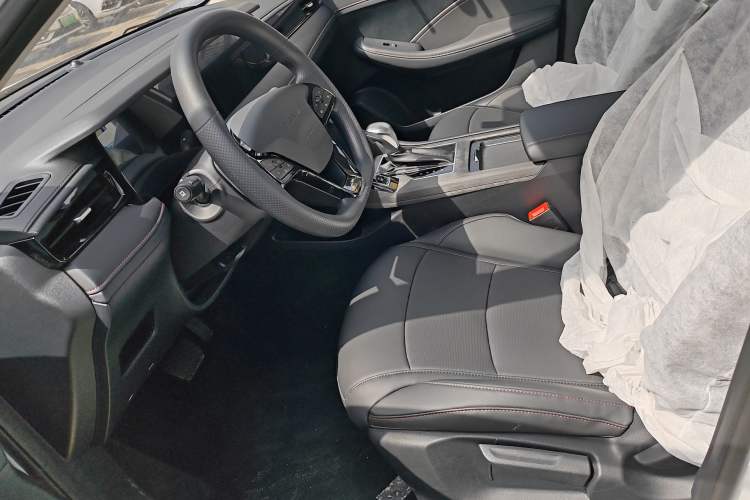 Used Roewe i5 2023 1.5L CVT Luxury Edition
