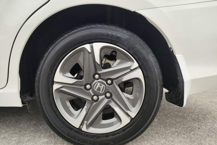 Used Honda Envix 2019 180TURBO CVT Enjoyment Edition China VI
