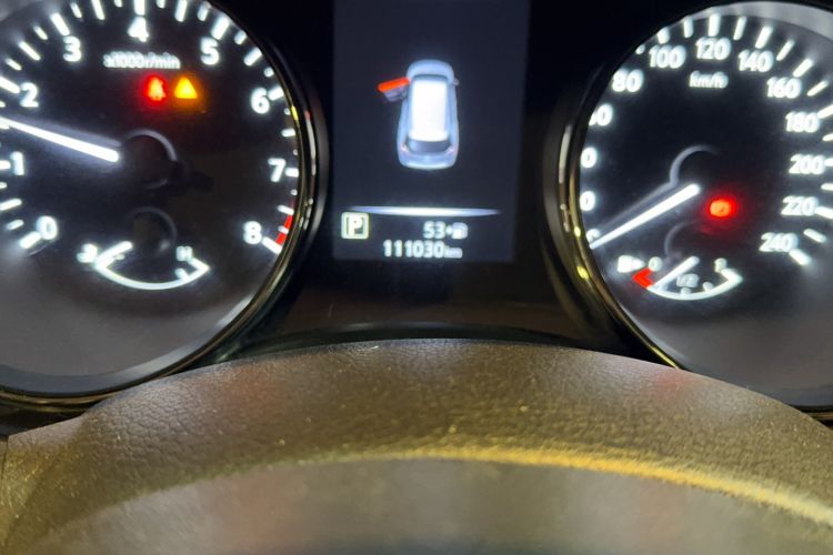 Used Nissan X-Trail 2017 2.5L CVT Luxury Edition 4WD
