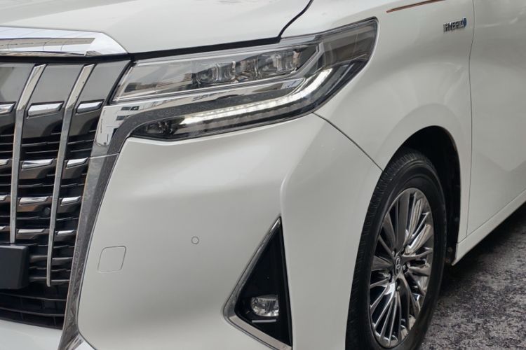 Used Toyota Alphard 2021 Dual-Engine 2.5L Luxury Edition