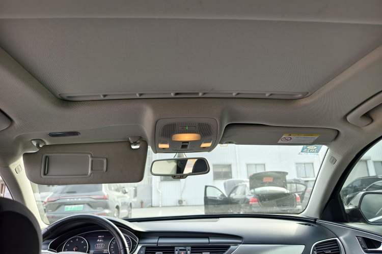 Used Audi A6L 2018 30th Anniversary Edition 35 TFSI Fashion Model
