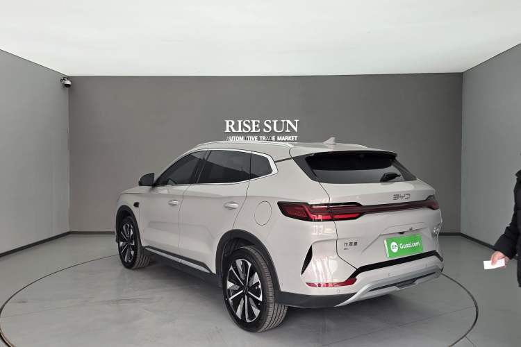 Used BYD Song PLUS New Energy 2025 EV Intelligent Driving Version 520km Premium Model
