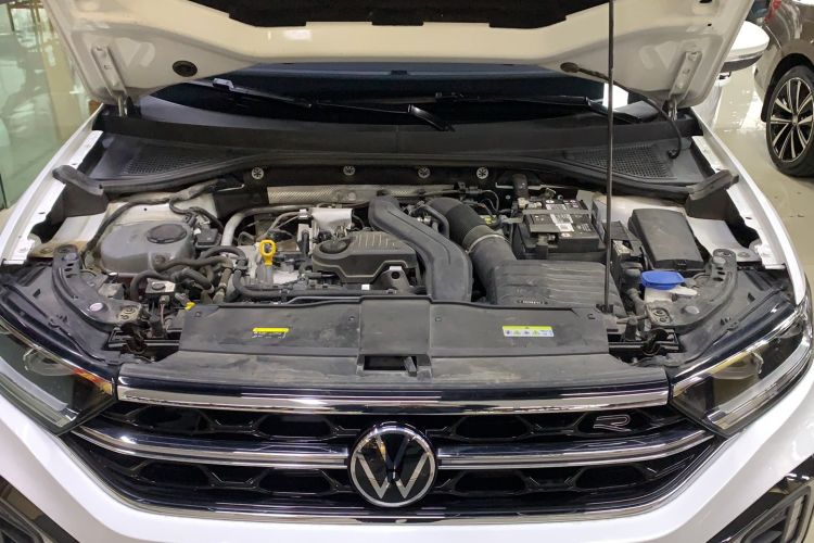 Used Volkswagen T-ROC 2023 300TSI DSG Two-Wheel-Drive Chen Guang Edition
